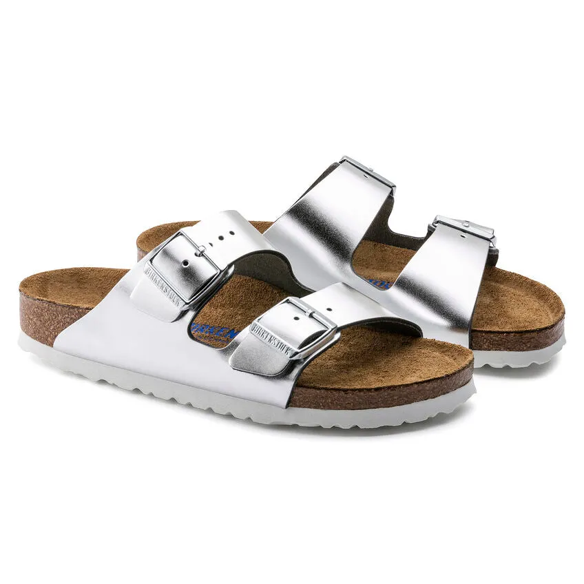 Birkenstock Women's Arizona Soft Footbed Leather (Metallic Silver)