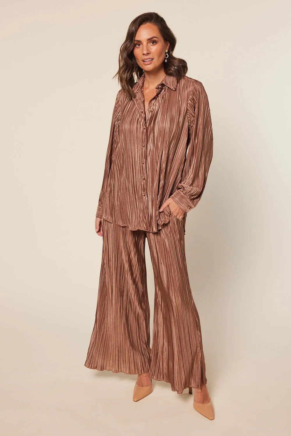 Breezy Plisse Pant in Bronze