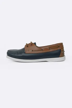 CONTRAST LEATHER BOAT SHOES