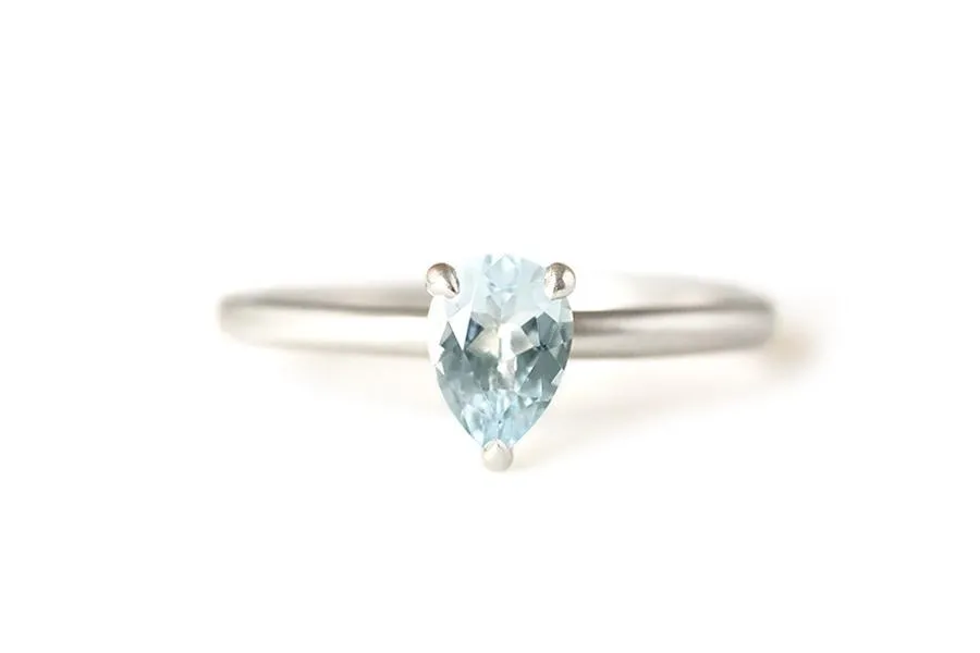 Tristan Pear Aquamarine Ring